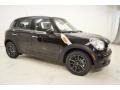 Absolute Black Metallic - Cooper Countryman Photo No. 2