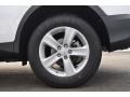 Super White - RAV4 XLE Photo No. 9