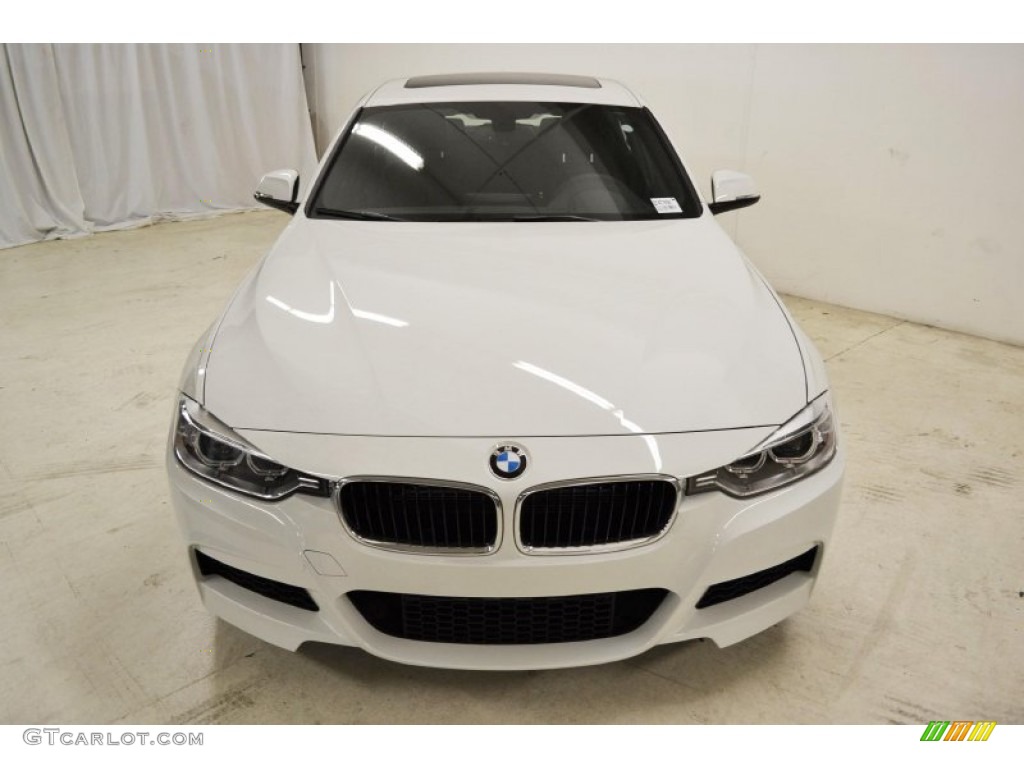 2014 3 Series 335i Sedan - Alpine White / Black photo #4