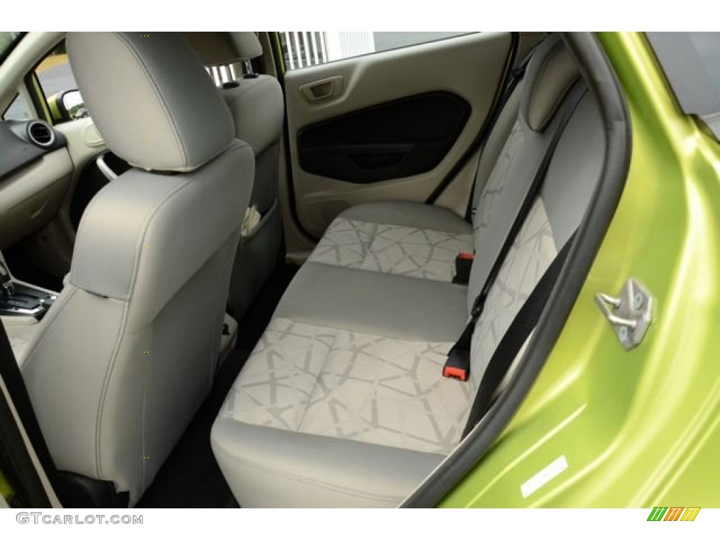 2011 Fiesta SE Hatchback - Lime Squeeze Metallic / Light Stone/Charcoal Black Cloth photo #11