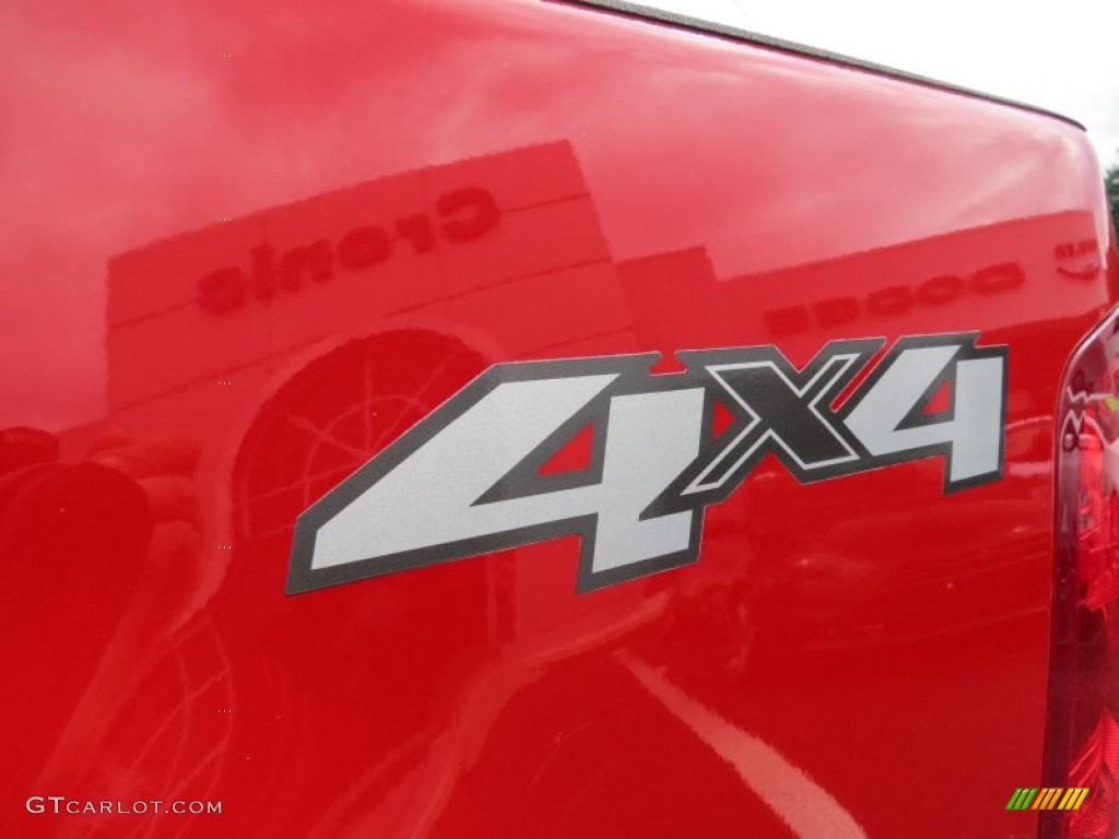 2011 Sierra 2500HD SLE Crew Cab 4x4 - Fire Red / Dark Titanium/Light Titanium photo #17