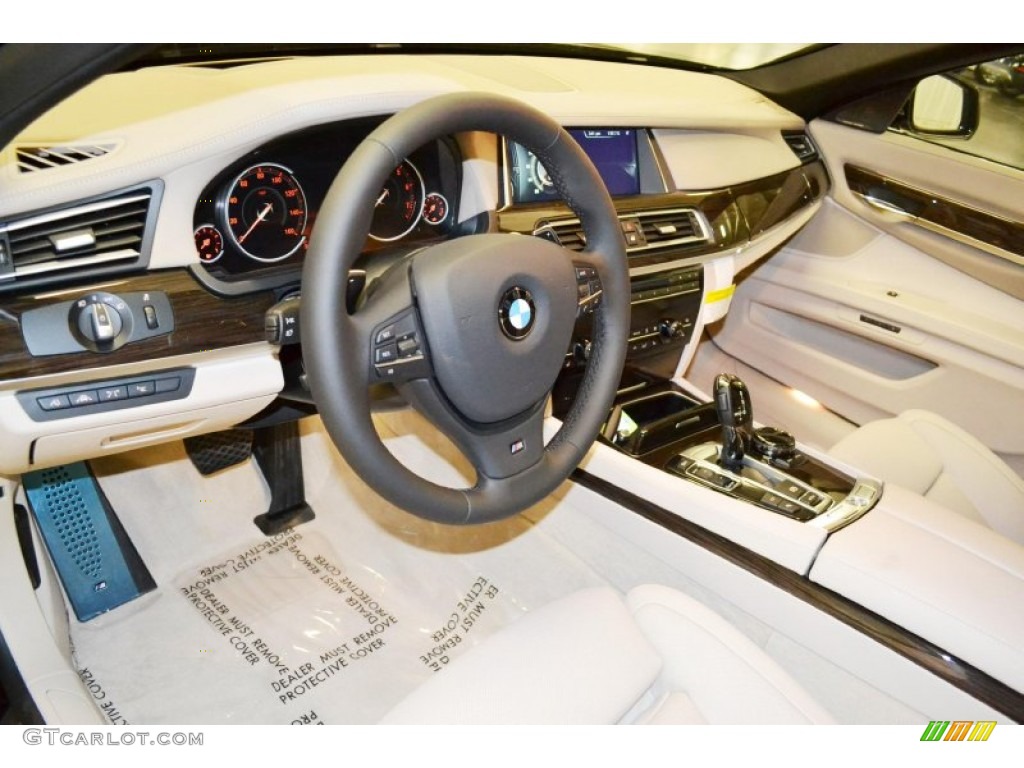 Oyster Interior 2014 BMW 7 Series 750Li Sedan Photo #86171888