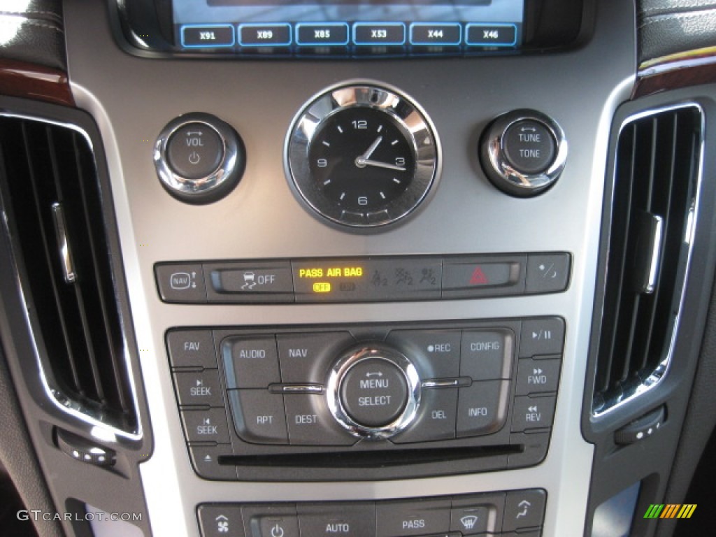 2012 Cadillac CTS Coupe Controls Photos