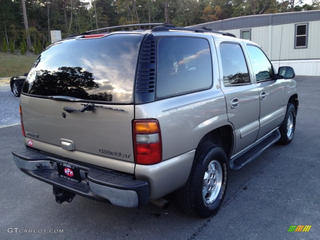 2002 Tahoe LT 4x4 - Light Pewter Metallic / Tan/Neutral photo #13