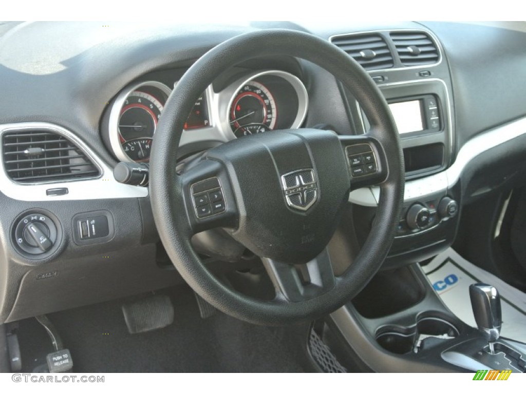 2012 Dodge Journey SXT Steering Wheel Photos