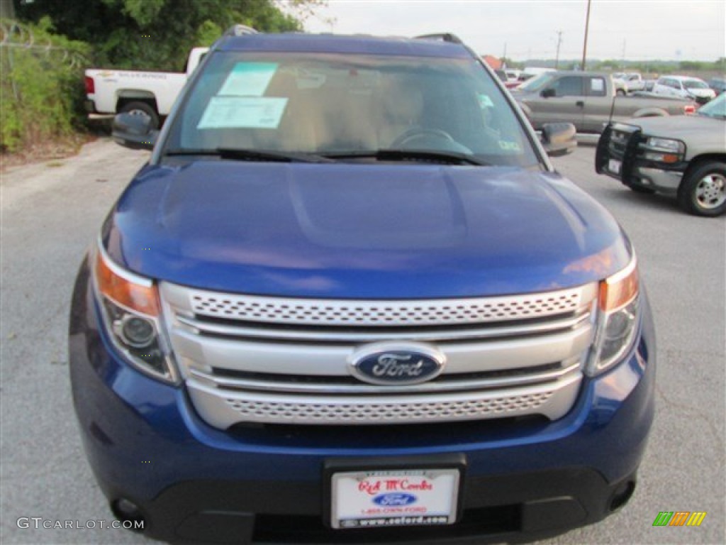 2013 Explorer XLT - Deep Impact Blue Metallic / Charcoal Black photo #2