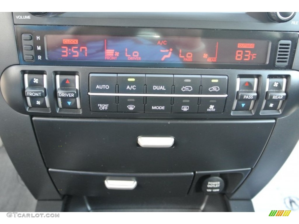 2009 Kia Borrego EX V8 Controls Photo #86185586