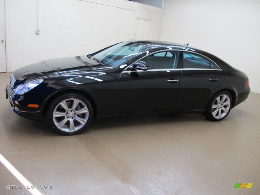 2008 CLS 550 - Black / Black photo #5