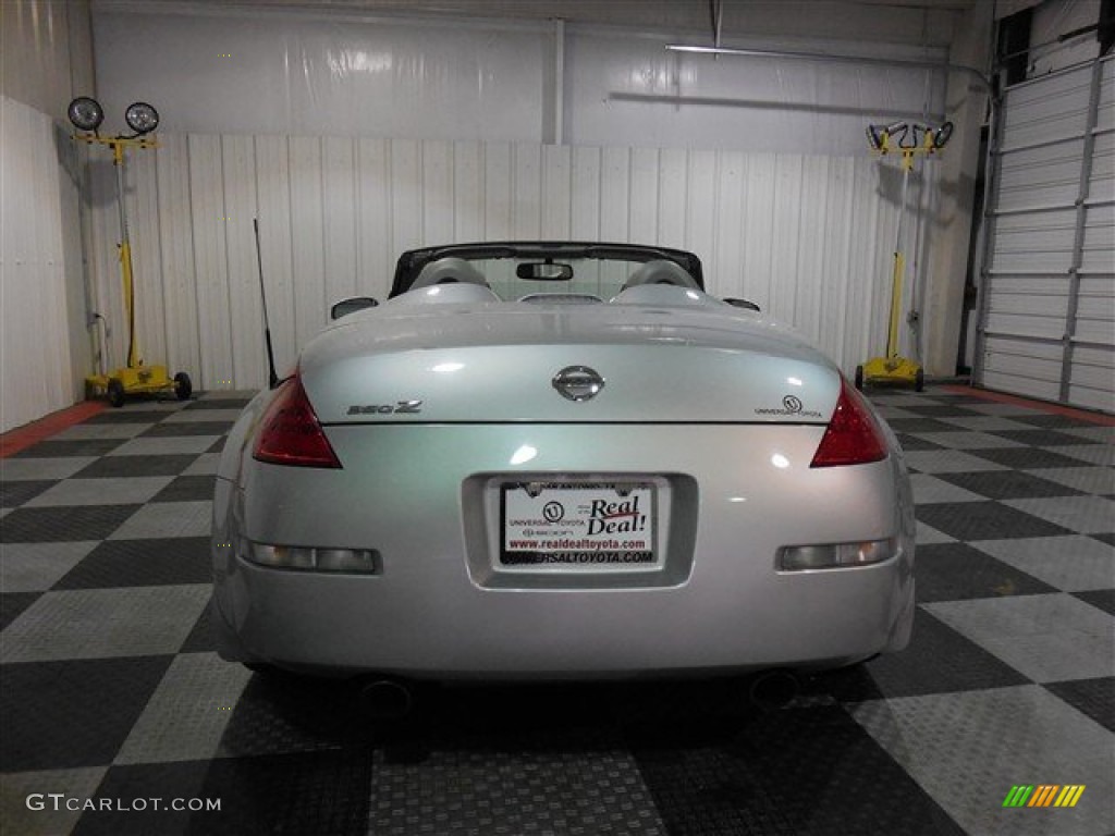 2006 350Z Touring Roadster - Silver Alloy Metallic / Frost Leather photo #6