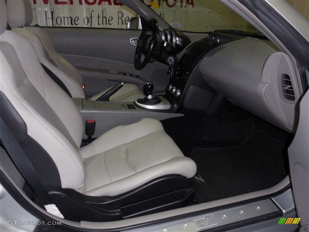 2006 350Z Touring Roadster - Silver Alloy Metallic / Frost Leather photo #17