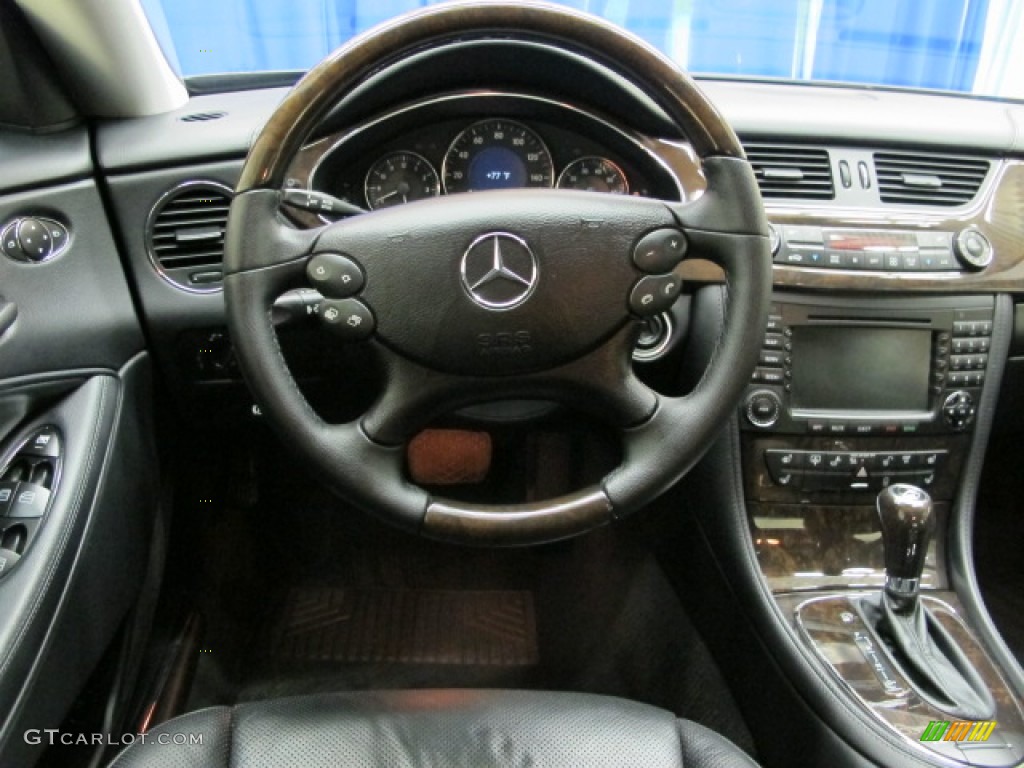 2008 CLS 550 - Black / Black photo #25