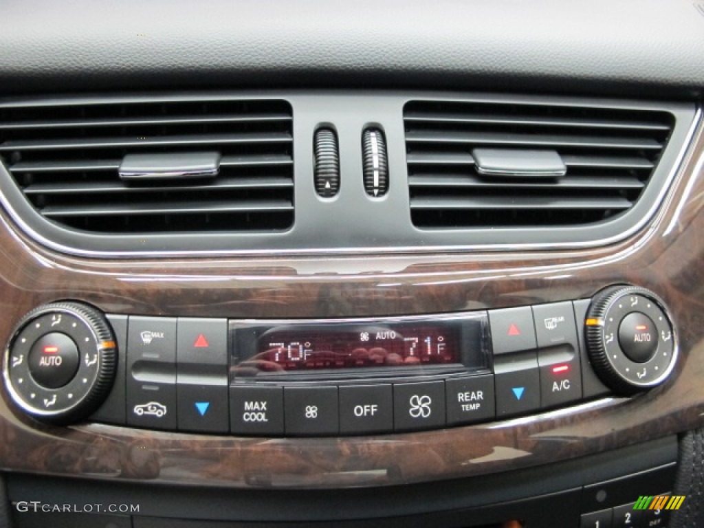 2008 CLS 550 - Black / Black photo #30