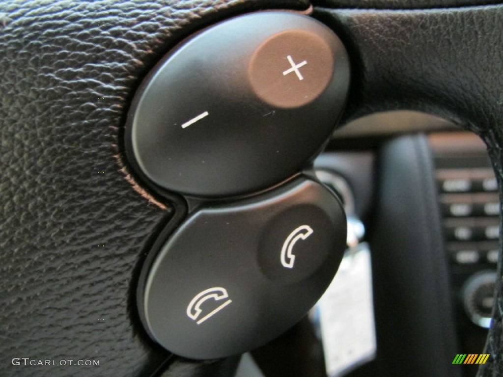 2008 CLS 550 - Black / Black photo #37