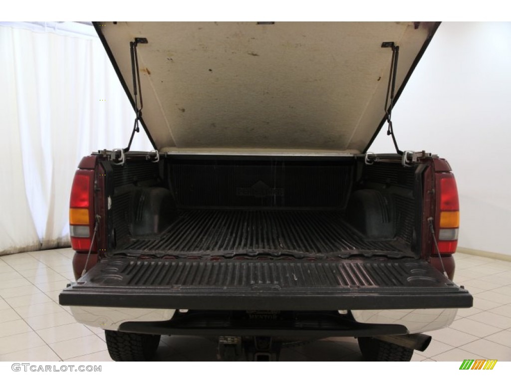 2002 Silverado 2500 LS Extended Cab 4x4 - Dark Carmine Red Metallic / Graphite photo #14