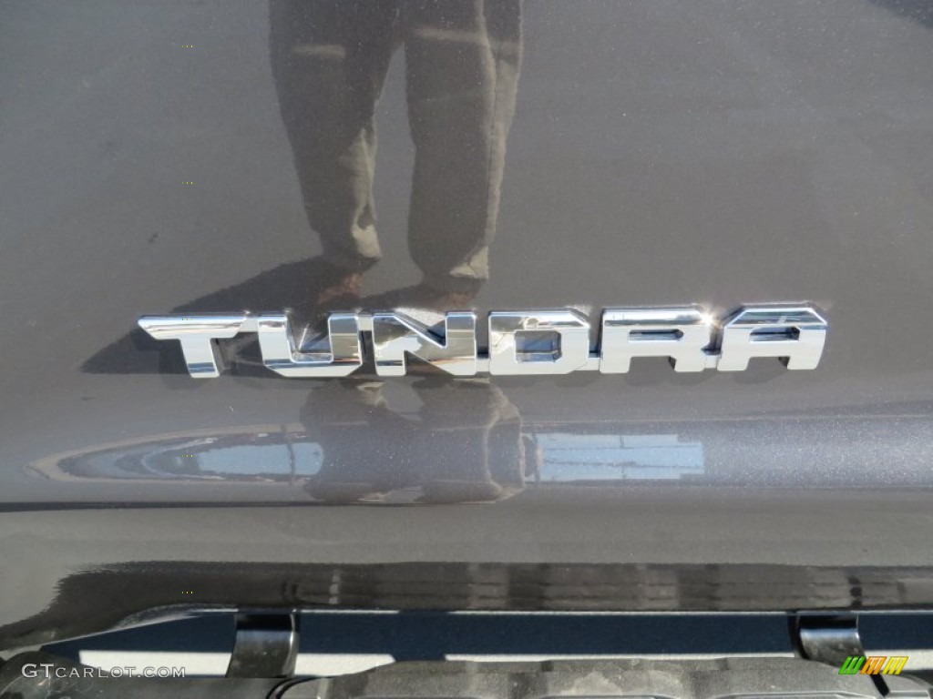 2014 Tundra SR5 Double Cab - Magnetic Gray Metallic / Black photo #9