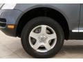 2005 Volkswagen Touareg V6 Wheel and Tire Photo