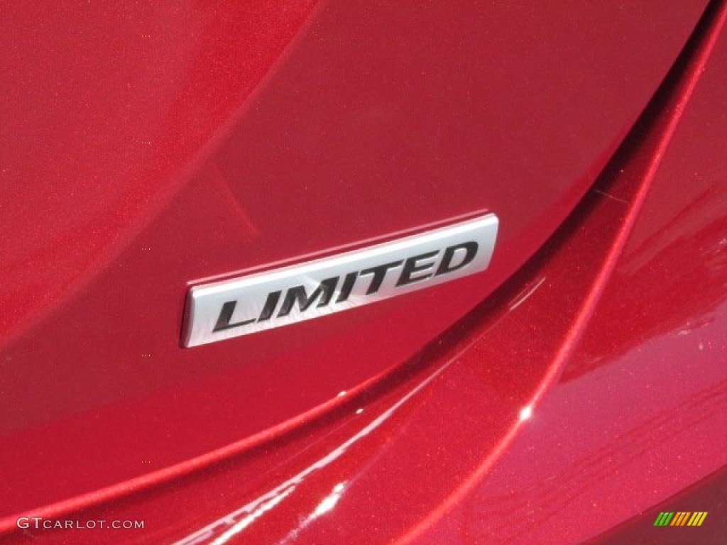 2013 Elantra Limited - Red / Beige photo #7