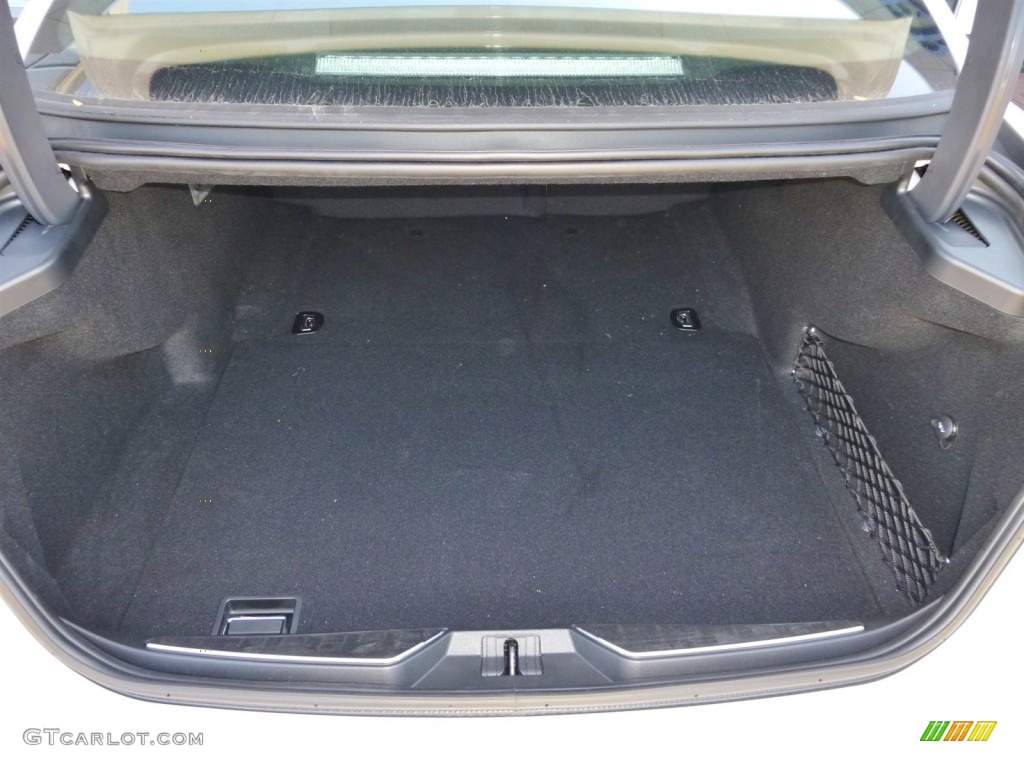 2014 Maserati Quattroporte GTS Trunk Photos