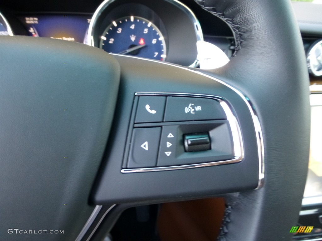 2014 Maserati Quattroporte GTS Controls Photo #86205626