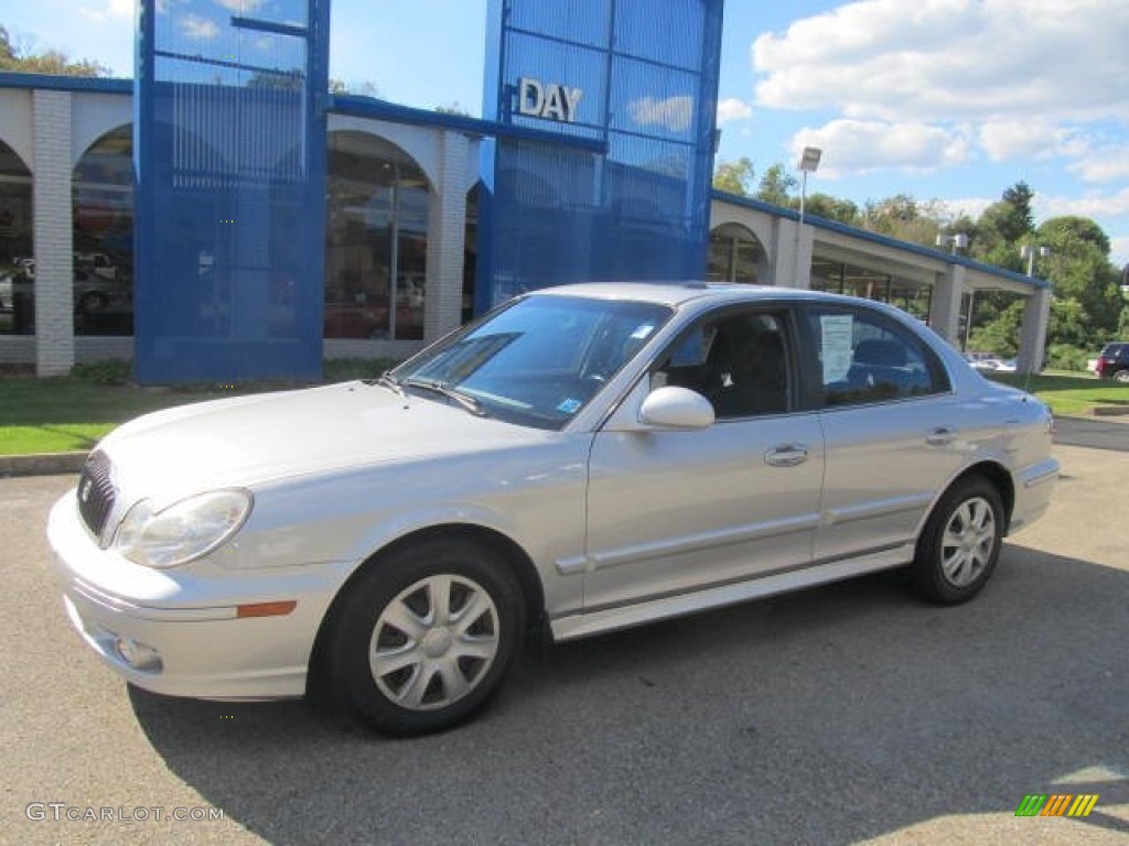 2004 Sonata  - Brilliant Silver / Black photo #1