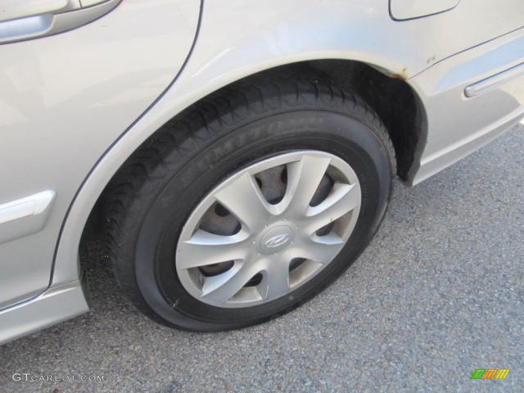 2004 Sonata  - Brilliant Silver / Black photo #3