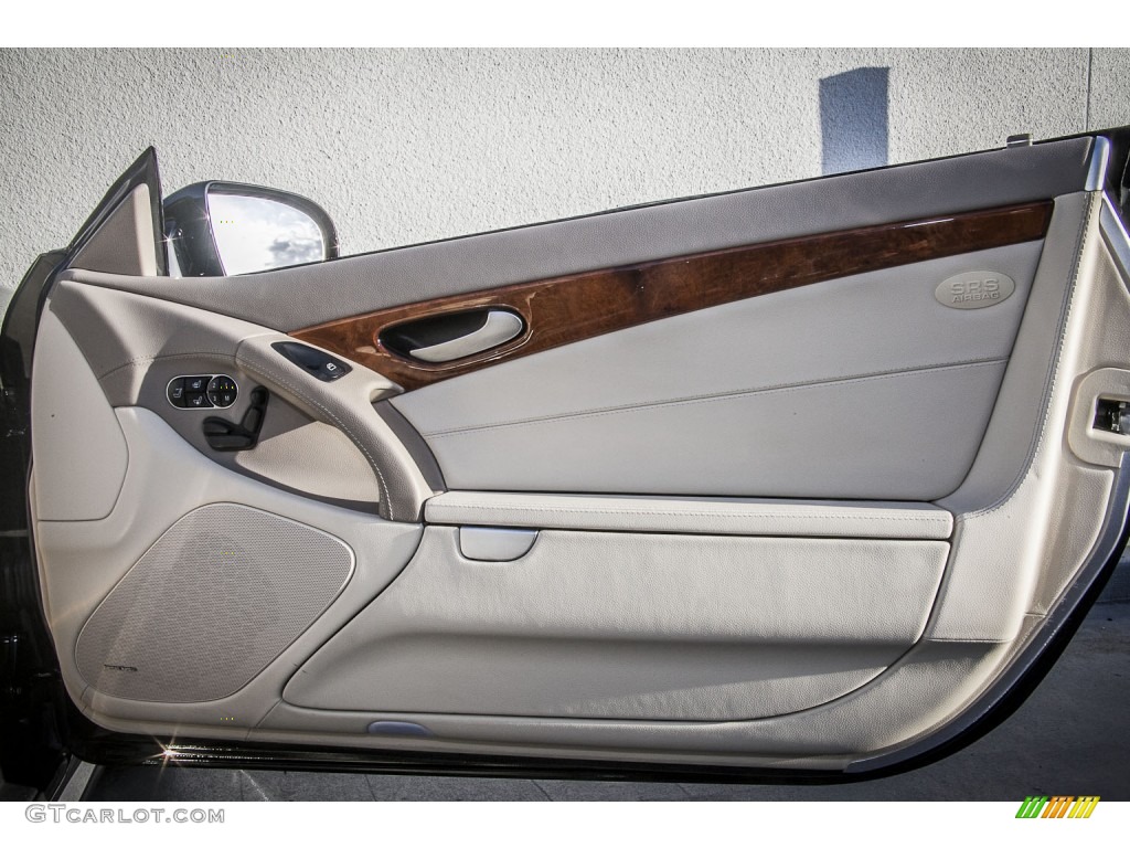 2009 Mercedes-Benz SL 550 Roadster Stone Door Panel Photo #86213372