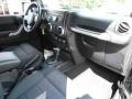Black - Wrangler Unlimited Sahara 4x4 Photo No. 12