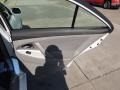 Super White - Camry SE Photo No. 9