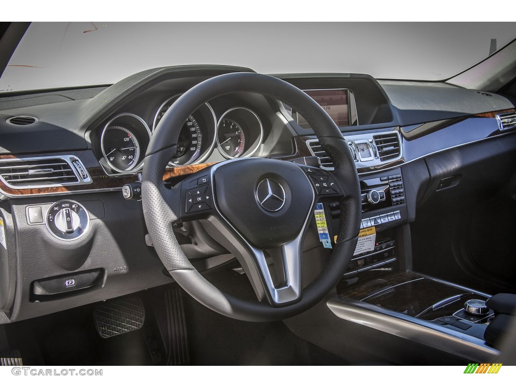 2014 E 350 4Matic Wagon - Diamond White Metallic / Black photo #5