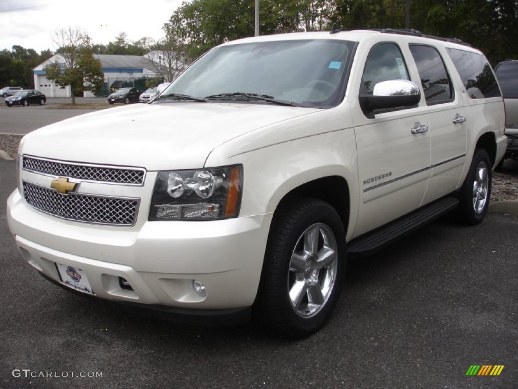 2013 Suburban LTZ 4x4 - White Diamond Tricoat / Light Cashmere/Dark Cashmere photo #1