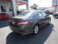 Magnetic Gray Metallic - Camry SE Photo No. 7