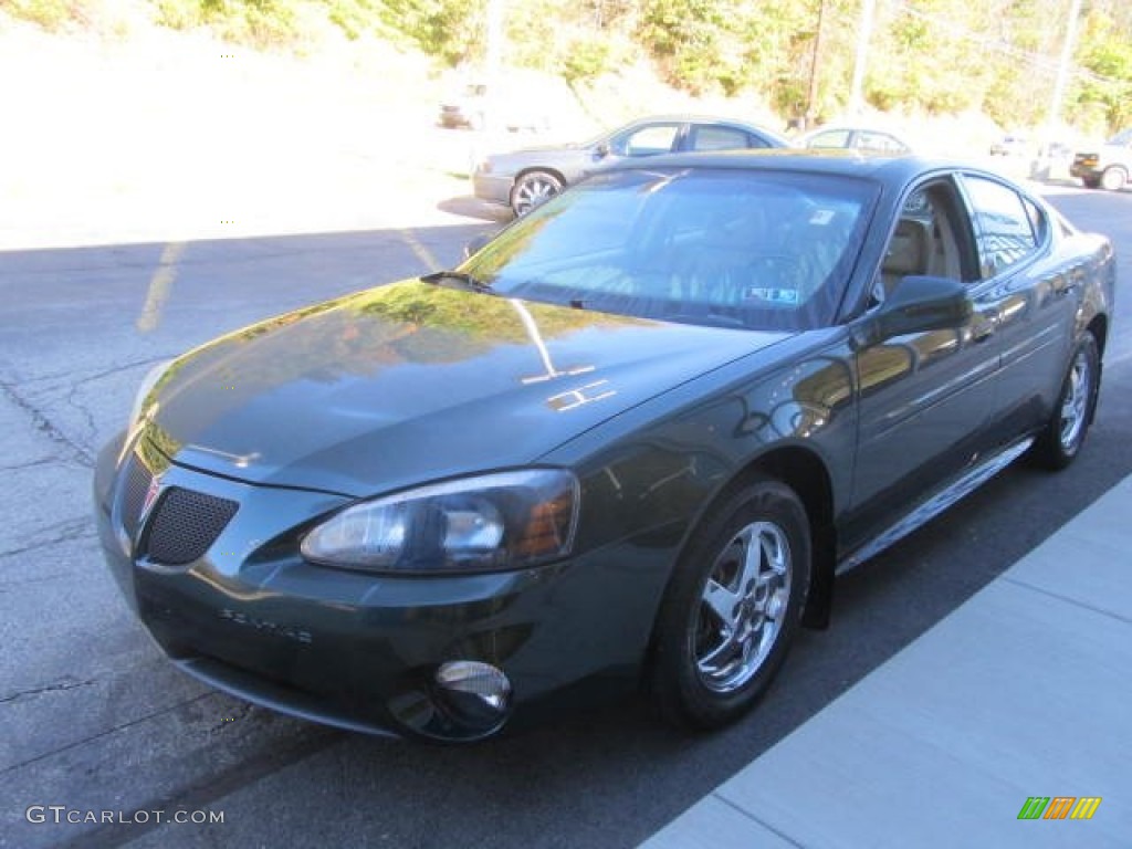2004 Grand Prix GT Sedan - Polo Green Metallic / Parchment/Dark Pewter photo #8
