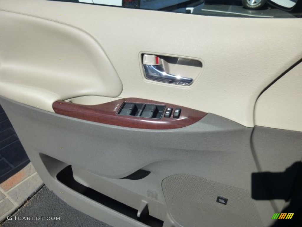 2011 Sienna XLE - Salsa Red Pearl / Bisque photo #17