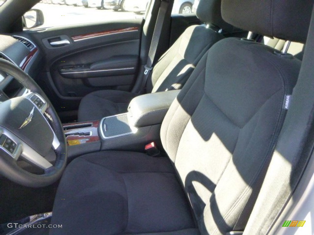 2012 300  - Bright Silver Metallic / Black photo #10