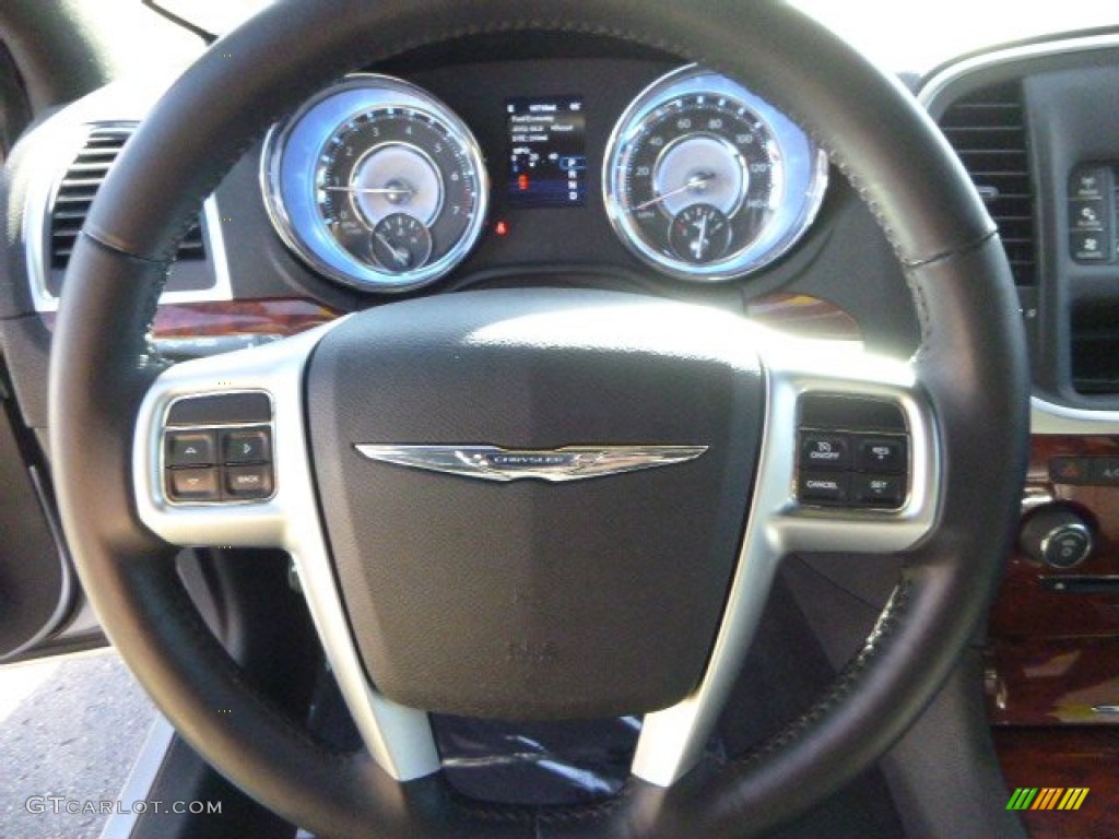 2012 300  - Bright Silver Metallic / Black photo #17