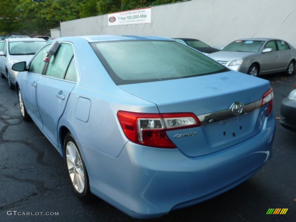 2012 Camry XLE - Clearwater Blue Metallic / Ivory photo #13