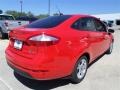 Race Red - Fiesta SE Sedan Photo No. 5