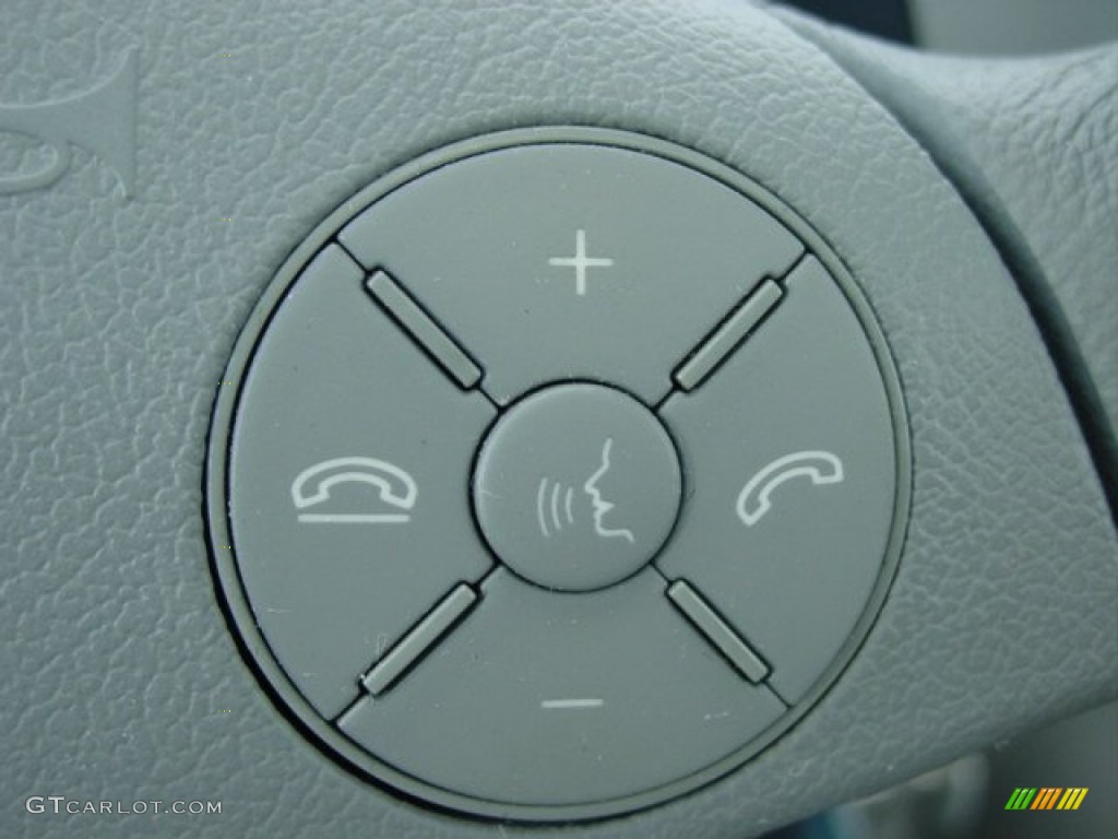 2009 Mercedes-Benz ML 350 4Matic Controls Photo #86229024