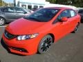 Front 3/4 View of 2013 Civic Si Sedan