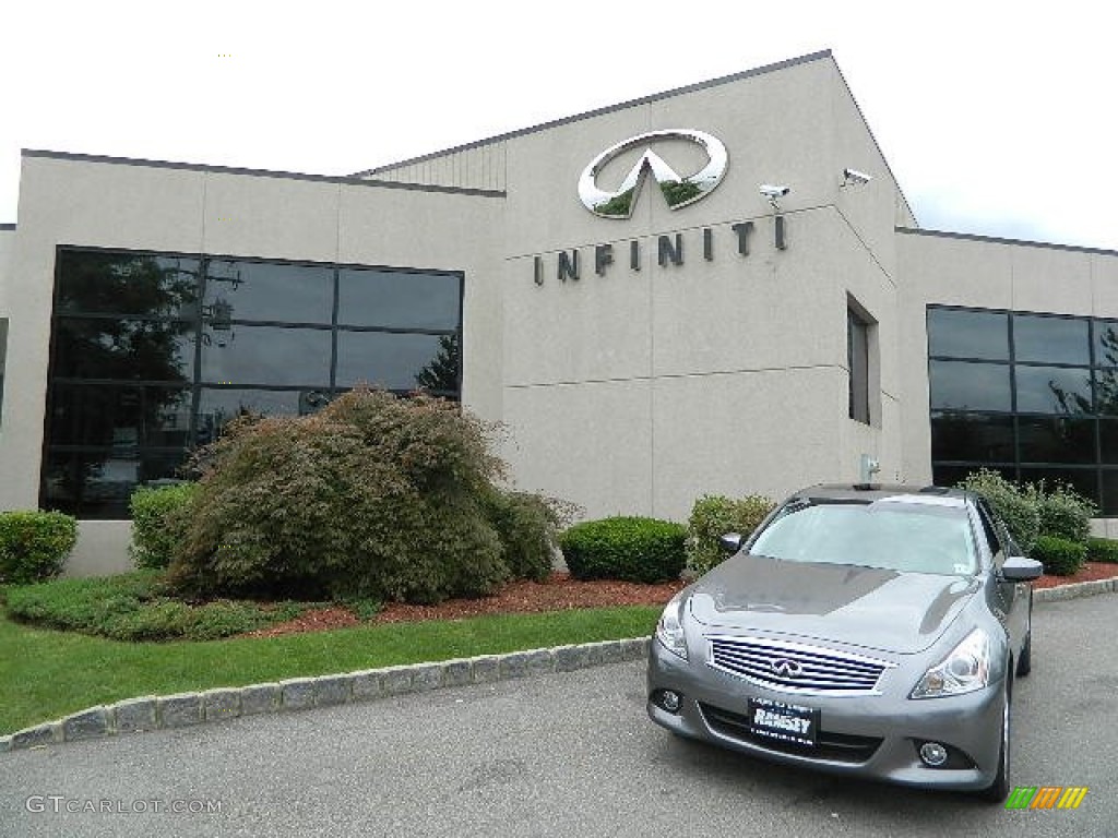 Graphite Shadow Infiniti G