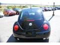 Uni Black/Winter Red - New Beetle Bi-Color Edition Coupe Photo No. 7