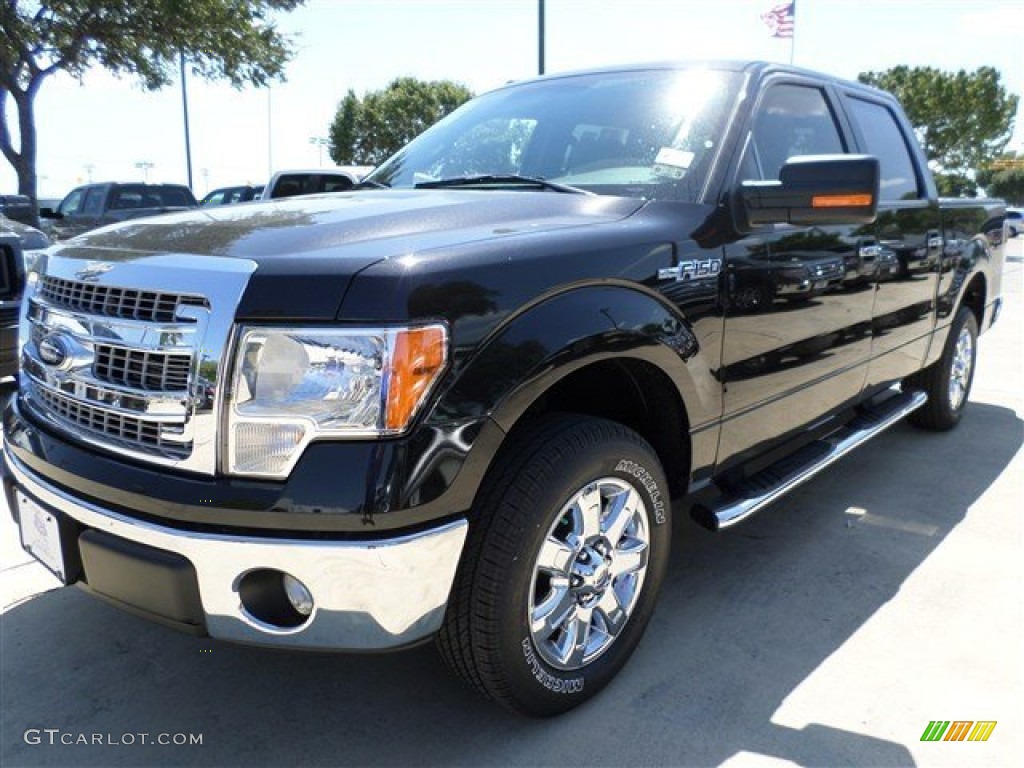 2013 Tuxedo Black Metallic Ford F150 XLT SuperCrew 86206678 Photo 2