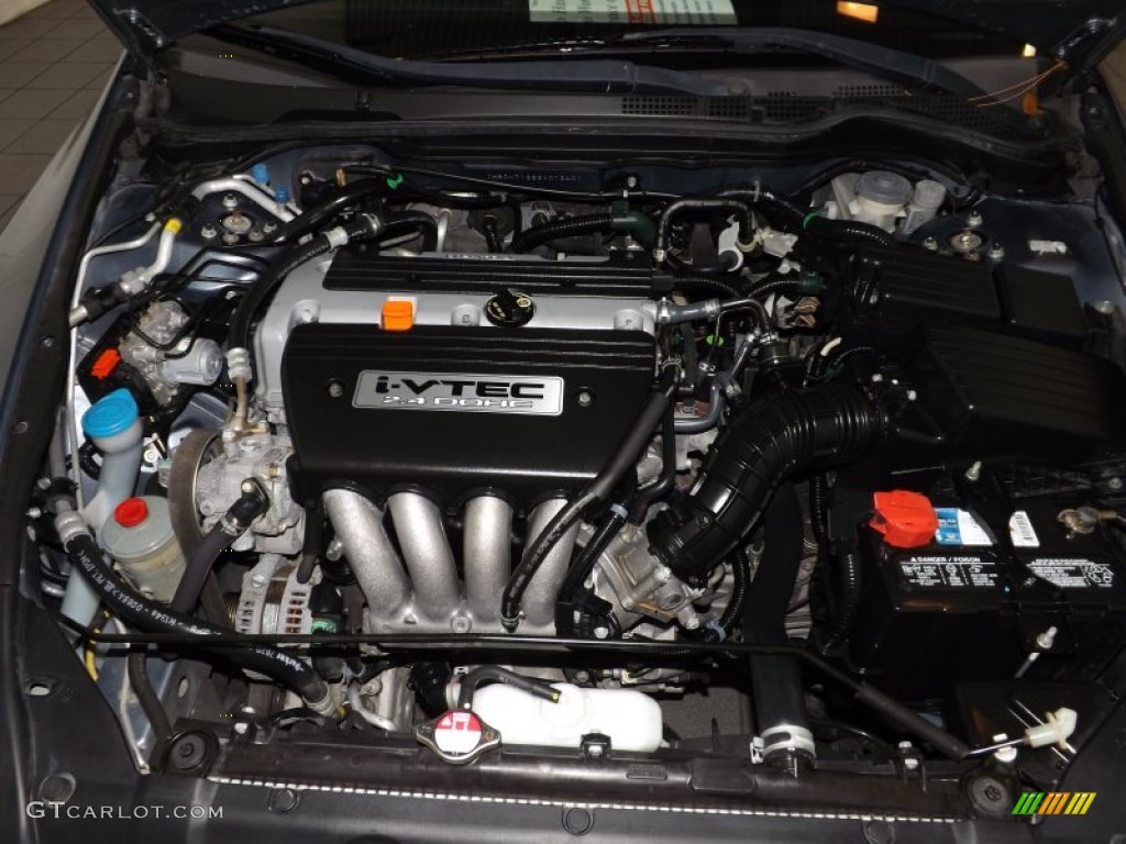 2006 Honda Accord EX-L Coupe Engine Photos