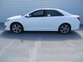 Super White - Camry SE Photo No. 6
