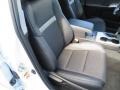 Super White - Camry SE Photo No. 19