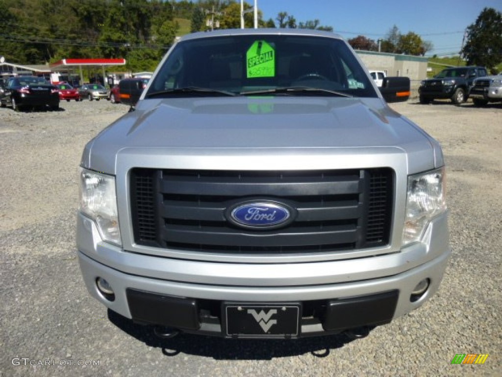 2010 F150 FX4 SuperCab 4x4 - Ingot Silver Metallic / Medium Stone photo #2