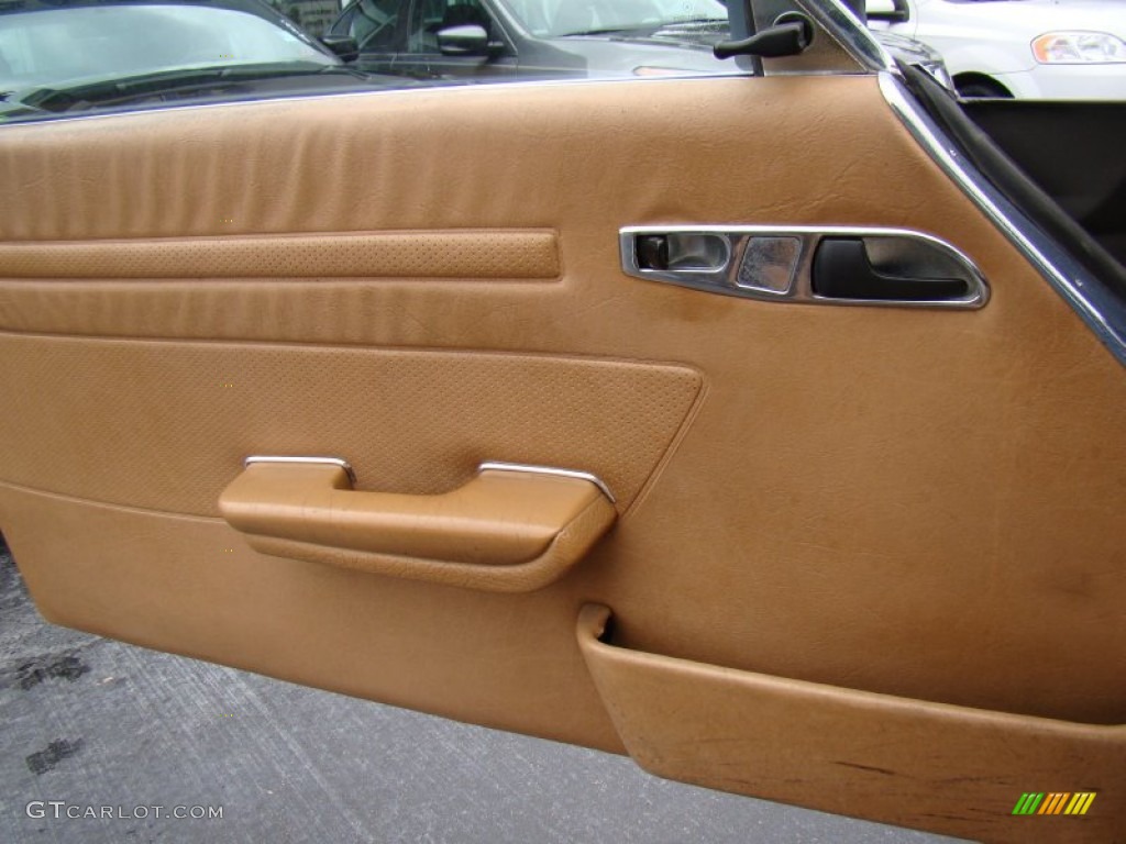 1982 Mercedes-Benz SL Class 380 SL Roadster Palomino Door Panel Photo #86235911