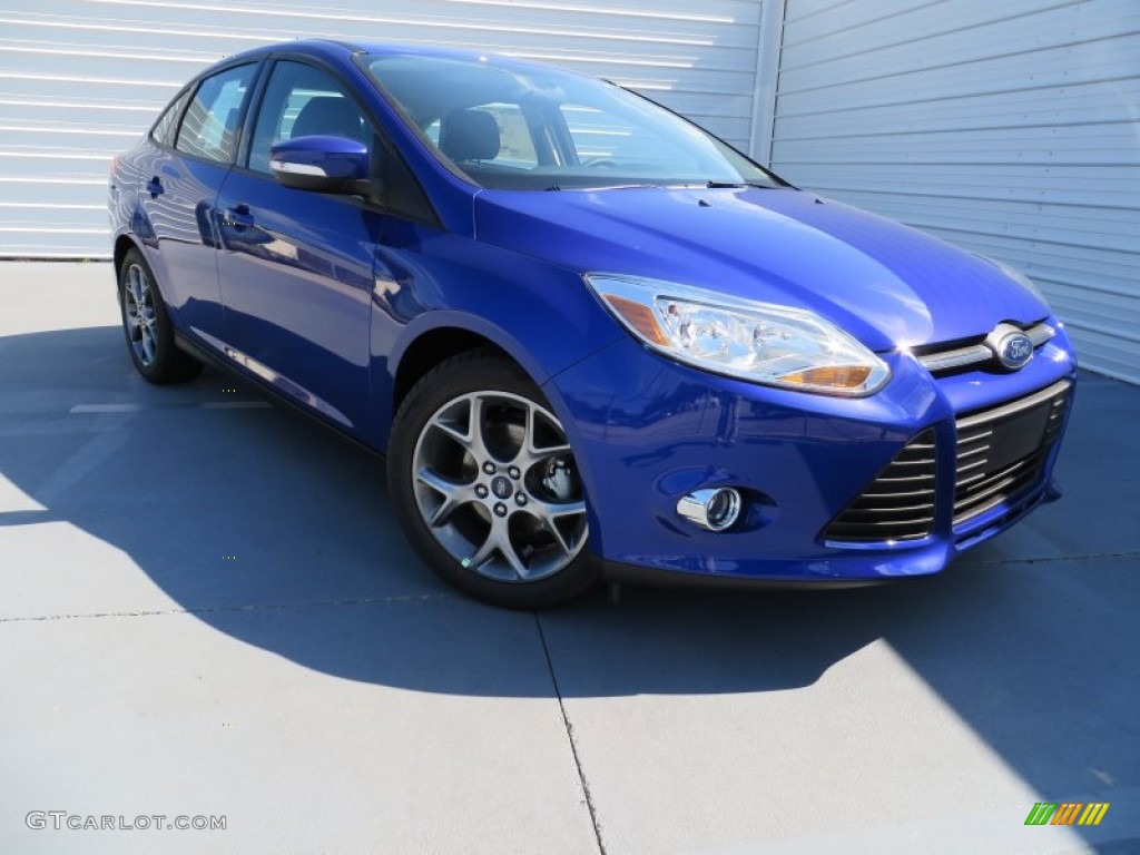 Performance Blue 2014 Ford Focus SE Sedan Exterior Photo #86238539