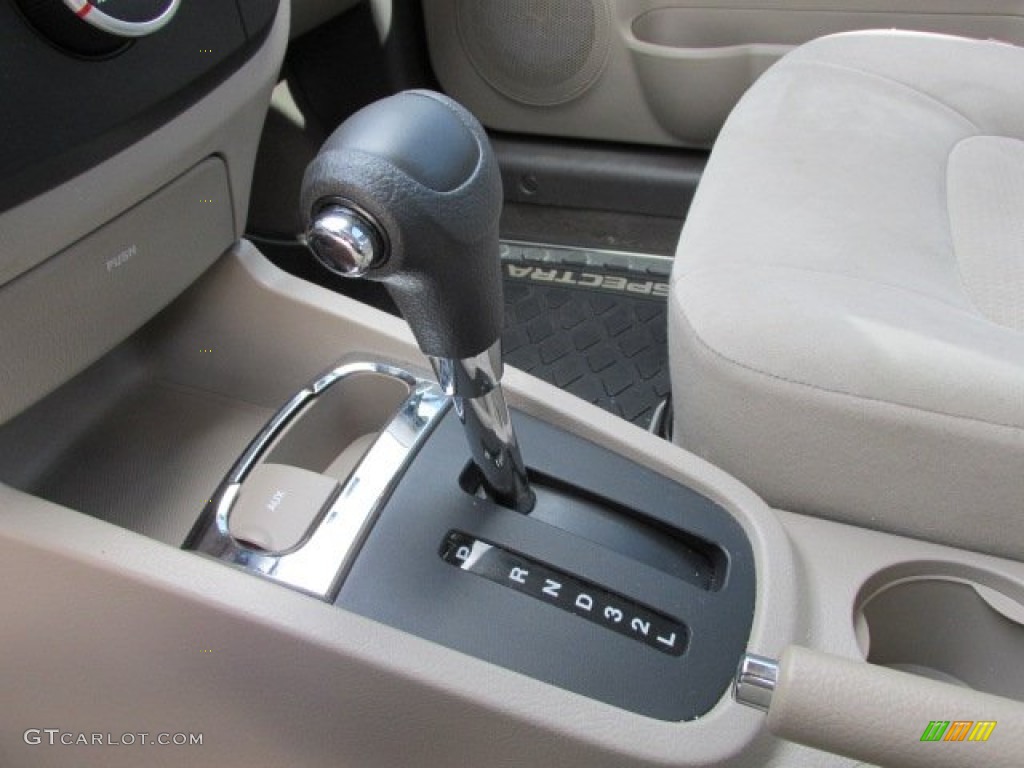 2009 Spectra EX Sedan - Spicy Red Metallic / Beige photo #14