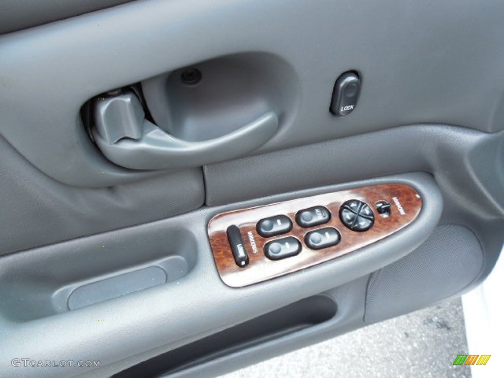2005 Century Sedan - White Opal / Gray photo #18
